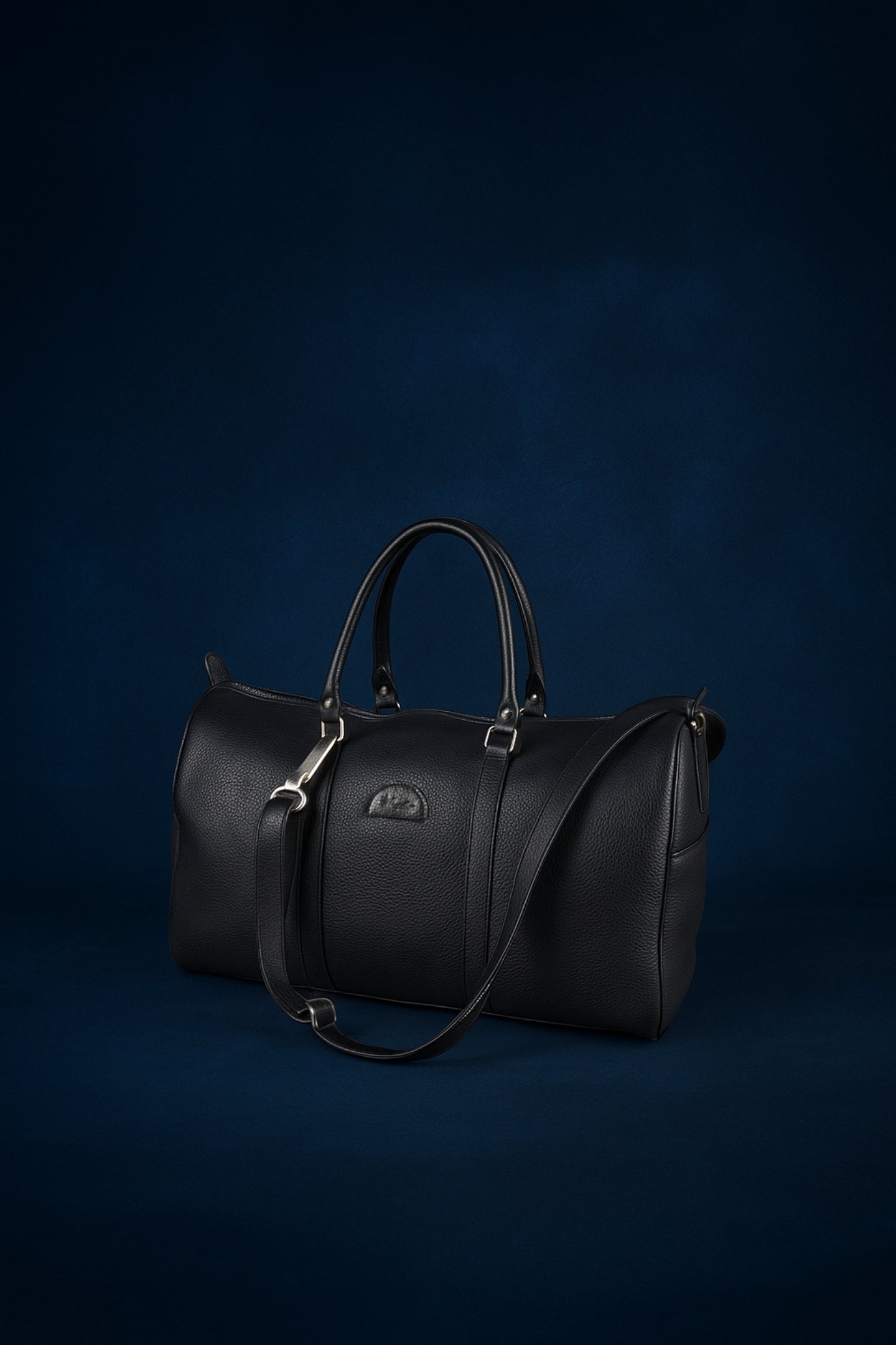 Leather Travel Bag 20L - Black